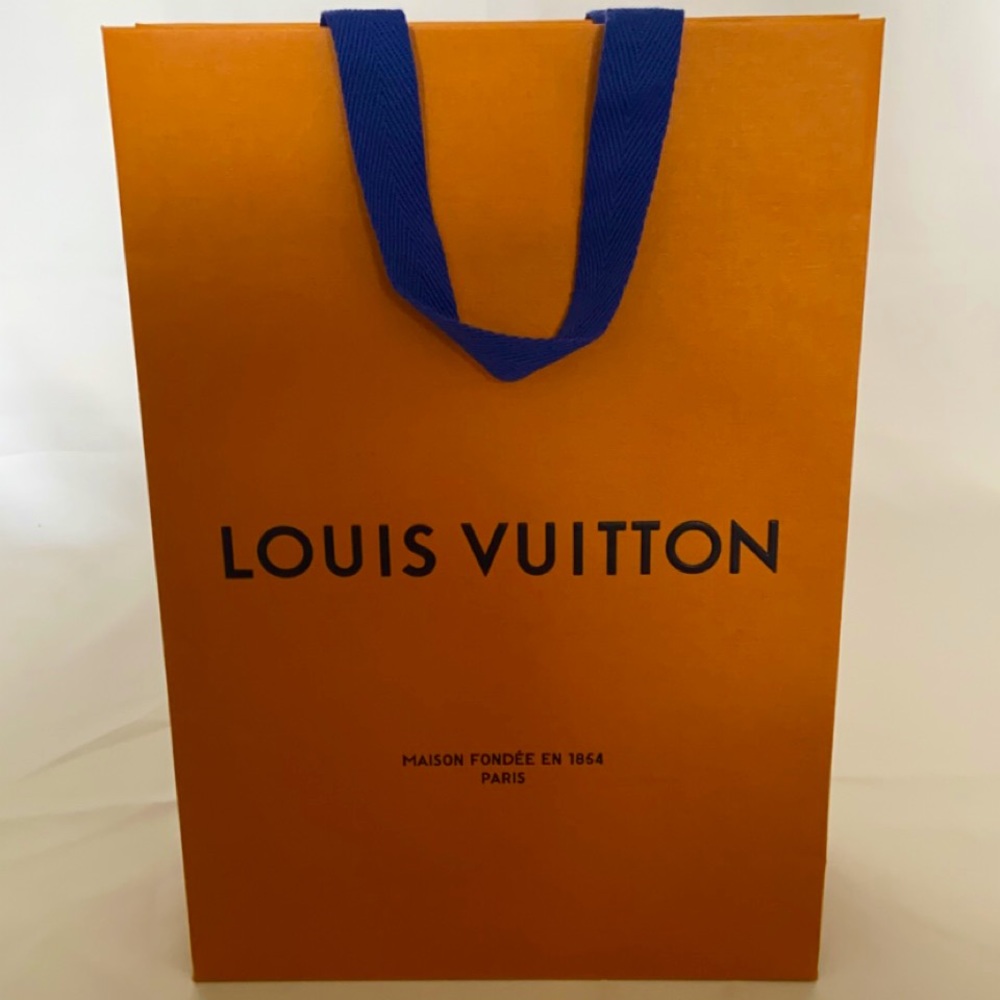 Y’all Louis Vuitton shopping bag. Authentic